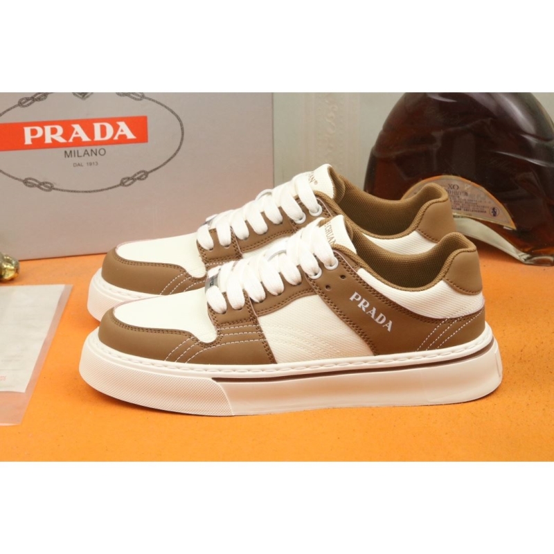 Pra*a casual shoes